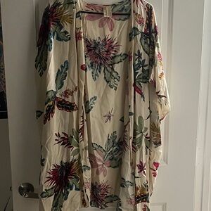 Japna Cream and Pink Floral Kimono